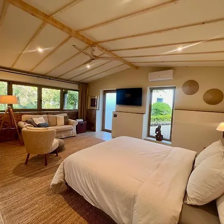 Gospodarstwo agroturystyczne Casa Fundeira - Quinta Dos Esconhais