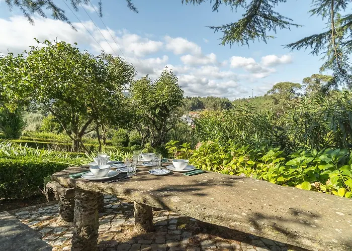 Alojamento de Turismo Rural Casa Fundeira - Quinta Dos Esconhais *